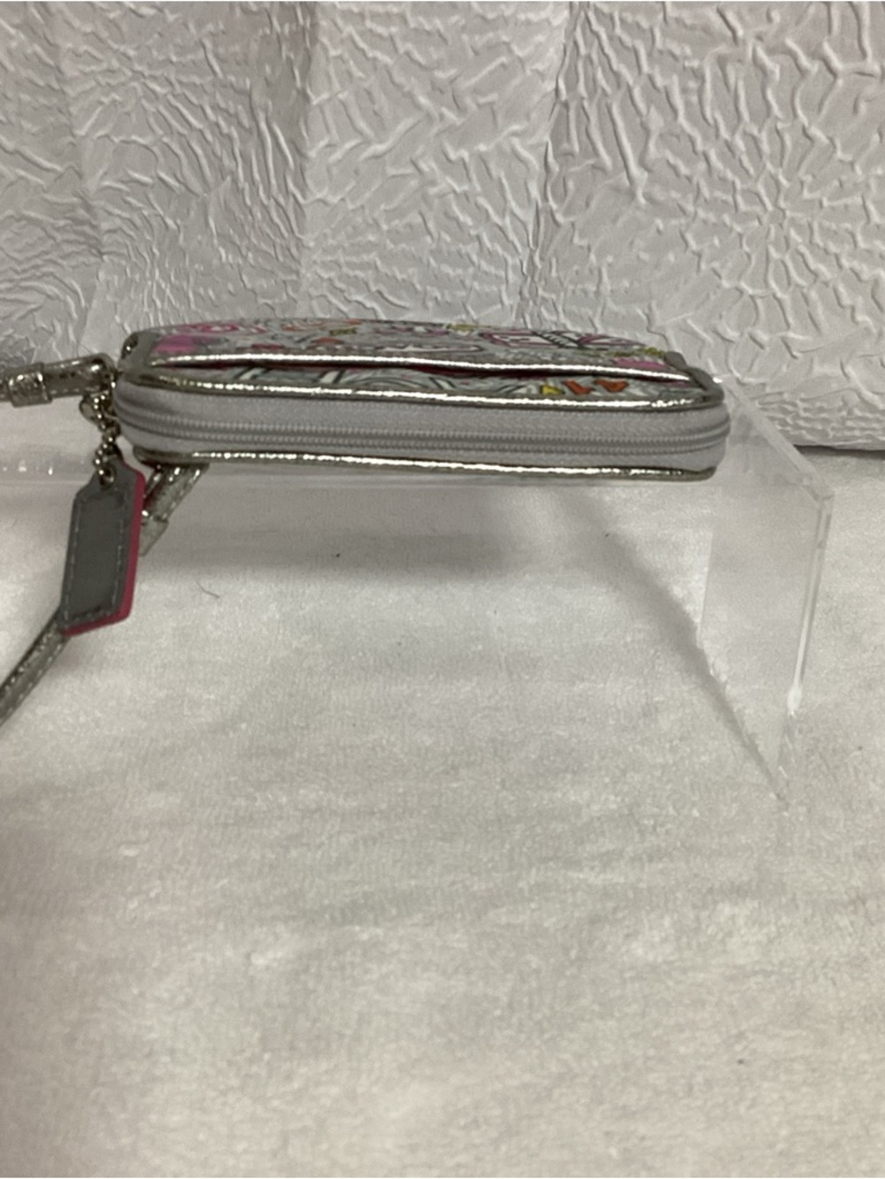 Coach Poppy Butterfly Graffiti Wristlet Wallet with Hang Tag - Picture 6 of 14
